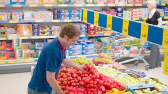Cora si Carrefour anunță că s-au asociat